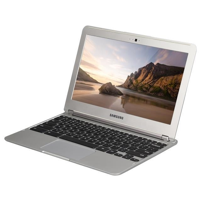 Samsung Chromebook XE303C12-H01US Samsung Exynos 5250 X2 1.7GHz 2GB 16GB SSD, Silver (Refurbished)